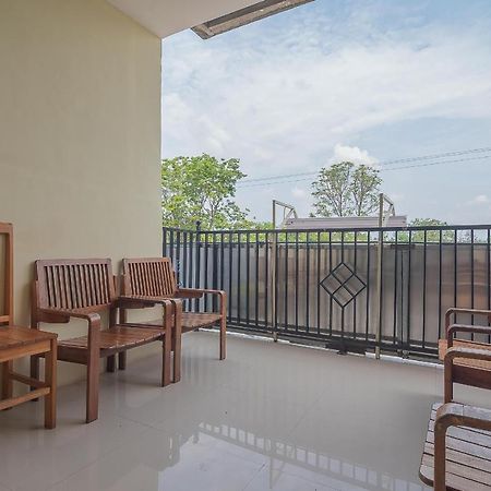 Готель Reddoorz Syariah At Jalan Cilik Riwut Kapuas Kualakapuas Екстер'єр фото
