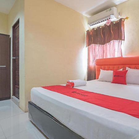 Готель Reddoorz Syariah At Jalan Cilik Riwut Kapuas Kualakapuas Екстер'єр фото