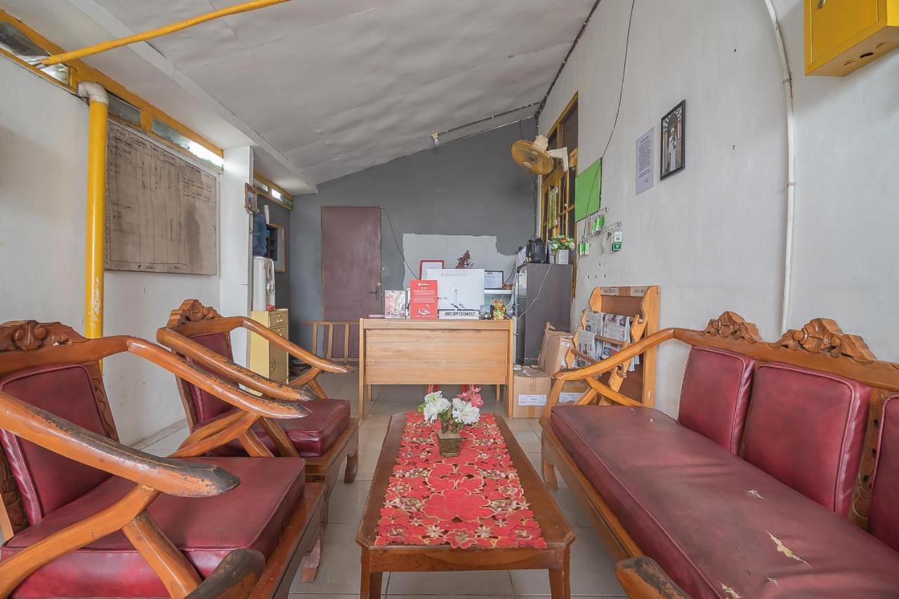 Готель Reddoorz Syariah At Jalan Cilik Riwut Kapuas Kualakapuas Екстер'єр фото